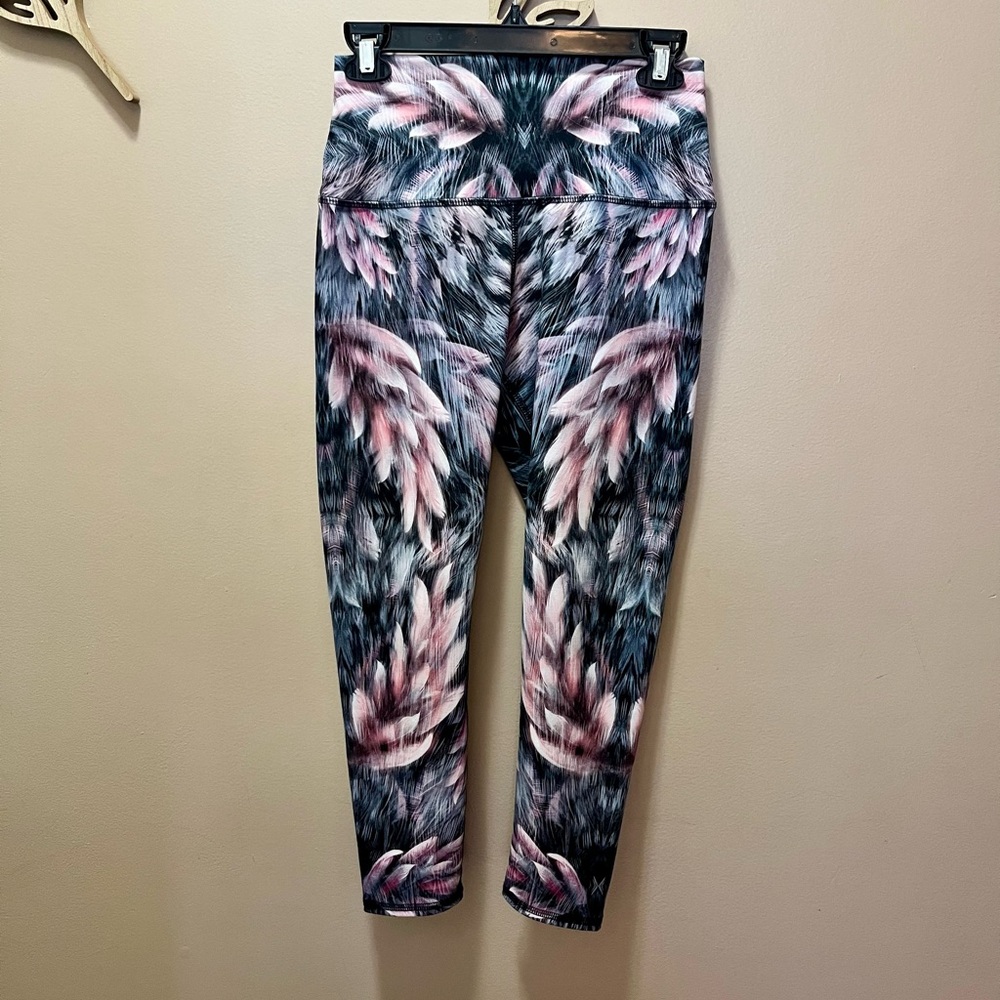 Evolution and Creation (EVCR) Feather Print High Waist Yoga Leggings Size Large - Picture 2 of 10